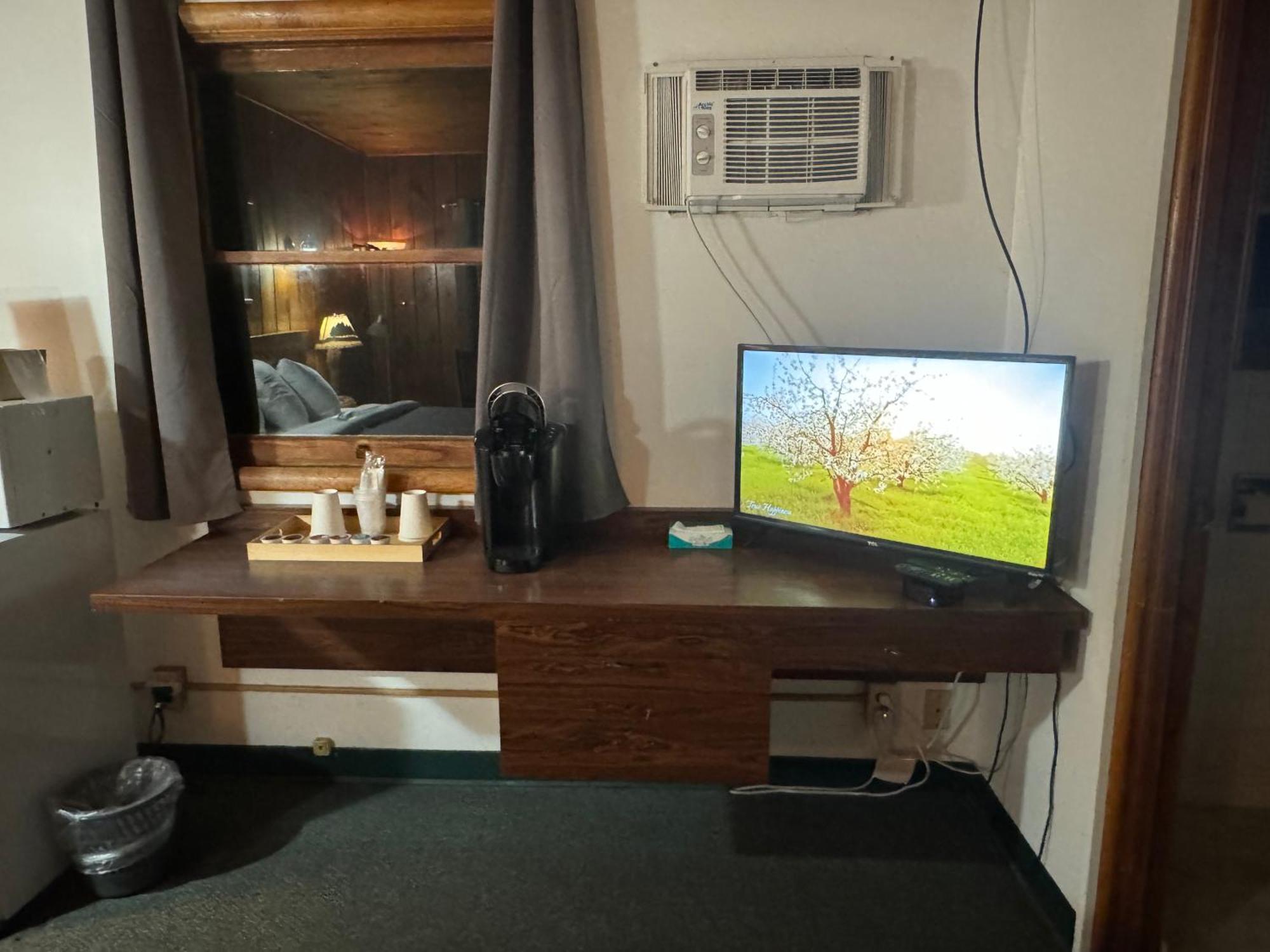 Kootenai Valley Motel Bonners Ferry Dış mekan fotoğraf